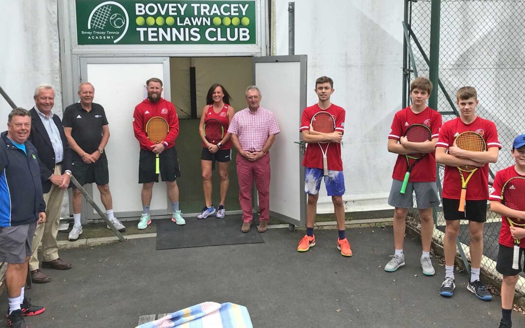NATIONAL LTA PRESIDENT VISITS BOVEY TRACEY TENNIS CLUB